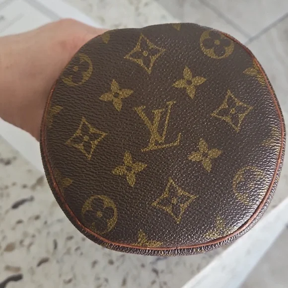 Louis Vuitton Monogram Canvas Pappilon 26 With COA - Picture 6 of 15
